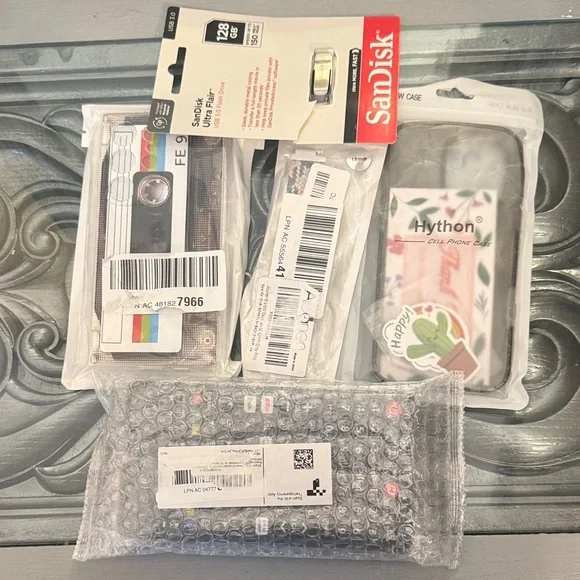 Tech Bundle Sandisk USB Drive Cell Phone Cases Smart Watch Band Samsung Remotes - Picture 1 of 9